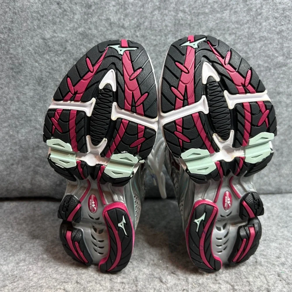 Mizuno Wave Creation 13 Womens Running Shoes Silver Red White Sneakers Size 7